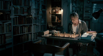 Кадр з фільму Нічний поїзд до Лісабона