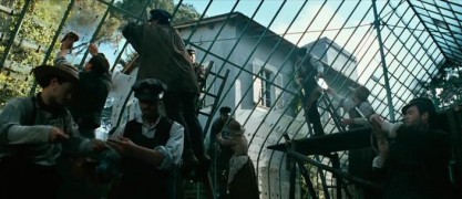 Кадр з фільму Шовк