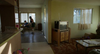 Кадр з фільму За мільйон миль