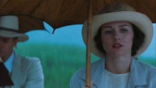 Кадр з фільму Розмальована вуаль