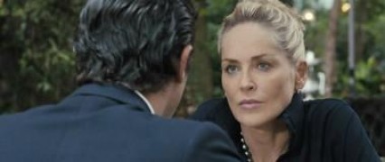 Кадр з фільму Золотий хлопчик