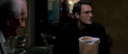 Кадр з фільму Вікно навпроти