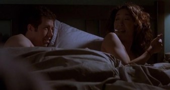 Кадр з фільму Танці в Блакитній ігуані