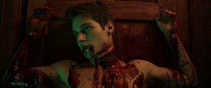 Кадр з фільму Крик. Кривава помста