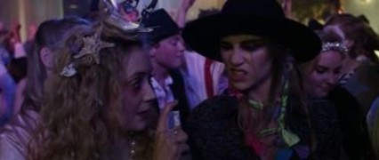 Кадр з фільму Клуб молодих мільярдерів