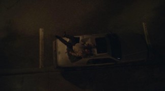 Кадр з фільму Незнайомець