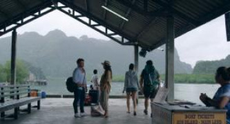 Кадр з фільму Острів кошмарів