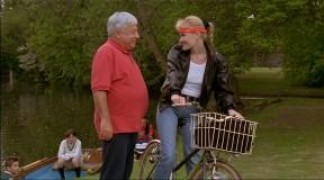 Кадр з фільму Я не розмовляю англійською