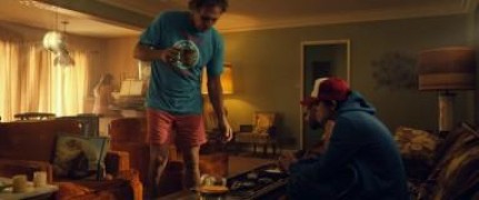 Кадр з фільму Спекотні літні ночі