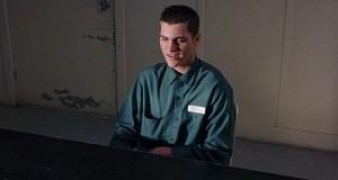 Кадр з фільму Померти заради