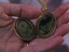 Кадр з фільму Сусід