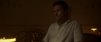 Кадр з фільму Вкрадена