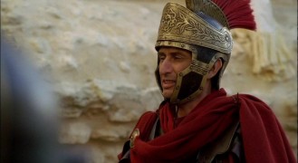 Кадр з фільму Розслідування