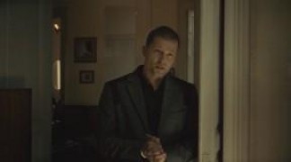 Кадр з фільму Небезпечна ілюзія