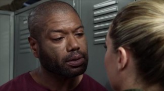 Кадр з фільму Мега-акула проти Меха-акули