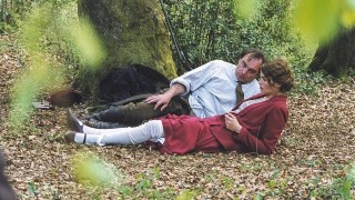 Кадр з фільму Леді Чаттерлей