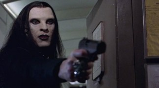 Кадр з фільму Турбулентність 3: Важкий метал