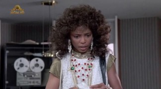 Кадр з фільму Він - моя дівчина