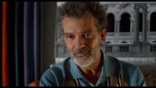 Кадр з фільму Біль та слава