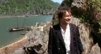 Кадр з фільму Індокитай