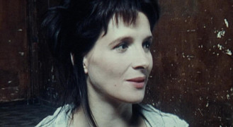 Кадр з фільму Код невідомий: Незакінчена розповідь про кілька подорожей