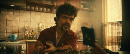 Кадр з фільму Токсичний месник