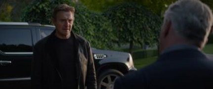 Кадр з фільму Гра тіней