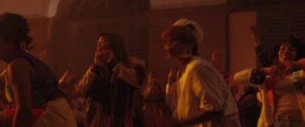 Кадр з фільму Ульотні дівчата