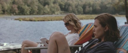 Кадр з фільму Марта Мерсі Мей Марлен