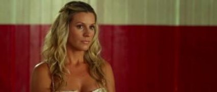 Кадр з фільму Статеве виховання