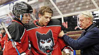 Кадр з фільму Хокей – назавжди!