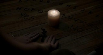 Кадр з фільму Пакт