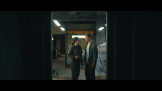 Кадр з фільму Цегла