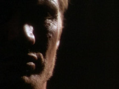 Кадр з фільму Раптовий удар