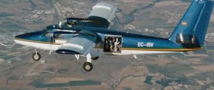 Кадр з фільму Життя не може бути нудним