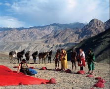 Кадр з фільму Позамежжя