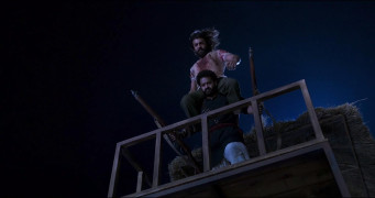 Кадр з фільму Лють війна та кров