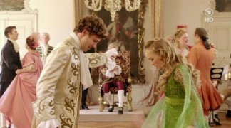 Кадр з фільму Три пера