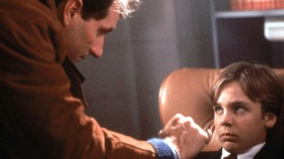 Кадр з фільму Він зведе мене з розуму