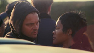 Кадр з фільму Одна битва за іншою