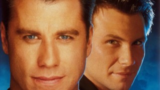 Кадр з фільму Зламана стріла