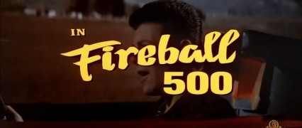 Кадр з фільму Файрбол 500