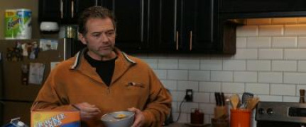 Кадр з фільму Після падіння