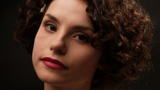 Кадр з фільму Легка поведінка