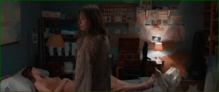 Кадр з фільму Спляча