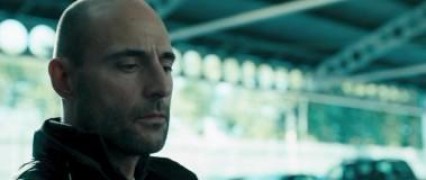 Кадр з фільму Ласкаво просимо до капкану