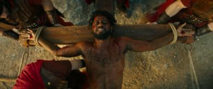 Кадр з фільму Книга Кларенса