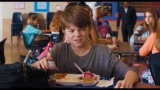 Кадр з фільму Війна з дідусем