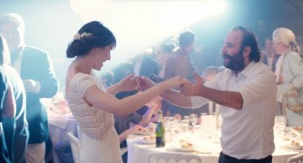 Кадр з фільму 1+1=Весілля