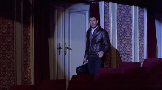 Кадр з фільму Під укіс